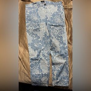 Talbots relaxed chino Blue Floral Print Pants sz 8